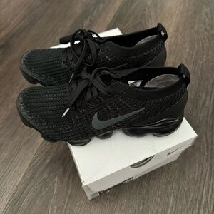 Nike Air Vapormax Flyknit 3 in Black/Anthracite